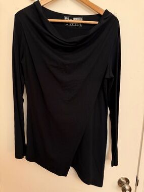 FIG Clothing Bamboo Top Womens L Black Asymmetrical Hem Made in Canada